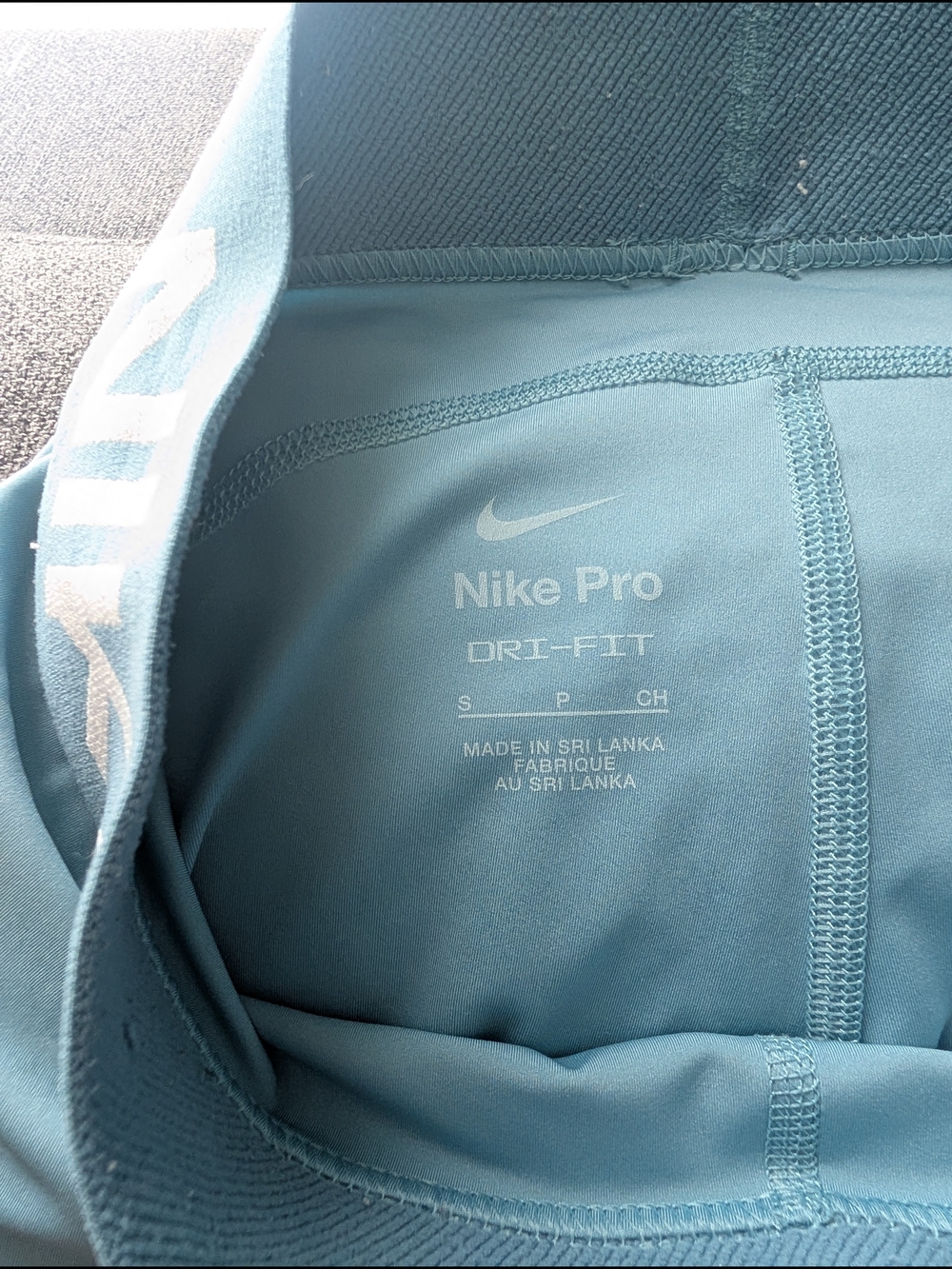Nike Women's Pink & Light Blue Active Shorts - 2-Pack Small - Picture 10 of 12
